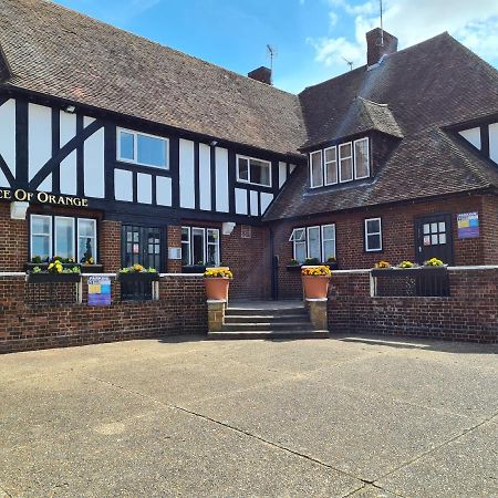 Hotel Prince Of Orange Gravesend Exterior foto